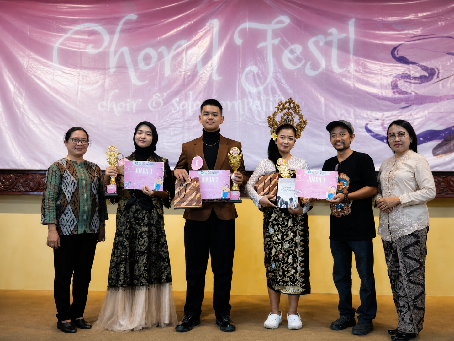 Suara Taruna yang Melampaui Pagar Asrama: Alvino Raih Juara 2 Solo Vocal Competition UNP Kediri
