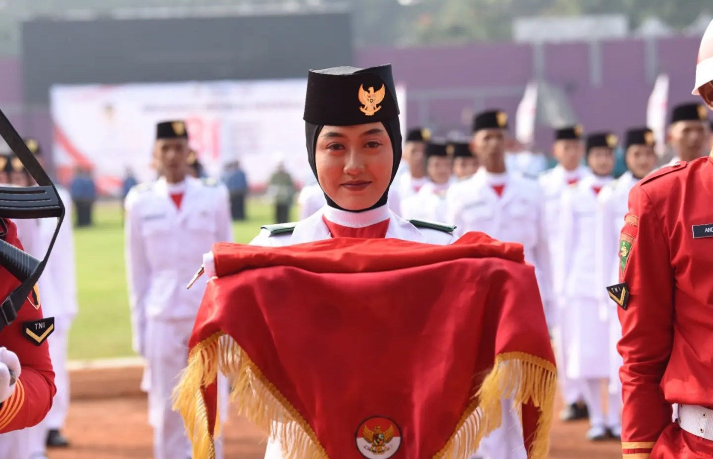 Aulia Ayu, Siswi SMAN 5 Taruna Brawijaya Jawa Timur Bawa Baki Paskibraka Kediri